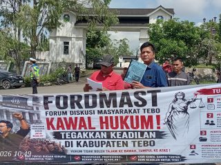 Demo di Kejari Tebo, Fordmast Minta Periksa TAPD