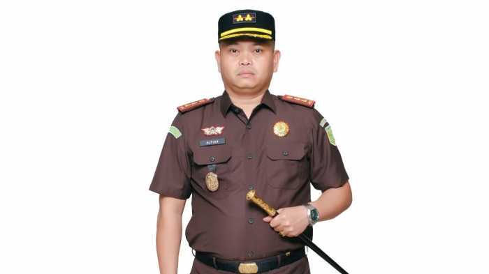 Gerbong Mutasi Korps Adhyaksa, Dr. Alfian Bombing Promosi Jadi Kajari Tebo