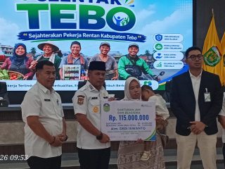 Gandeng BPJS Ketenagakerjaan, Pemkab Tebo Serahkan Santunan dan Gencarkan Sosialisasi