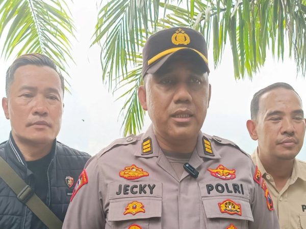 Tertibkan PETI di Sungai Batanghari Perbatasan Teluk Langkap - Puntikalo, Polisi Dilempar Batu dan Lepas Tembakan Peringatan